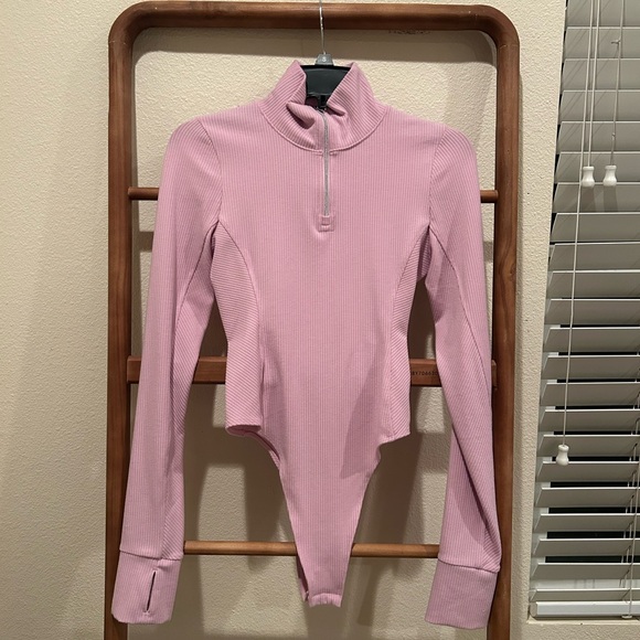 ALO Yoga Pink Ribbed Zip-Up Bodysuit - Picture 1 of 6